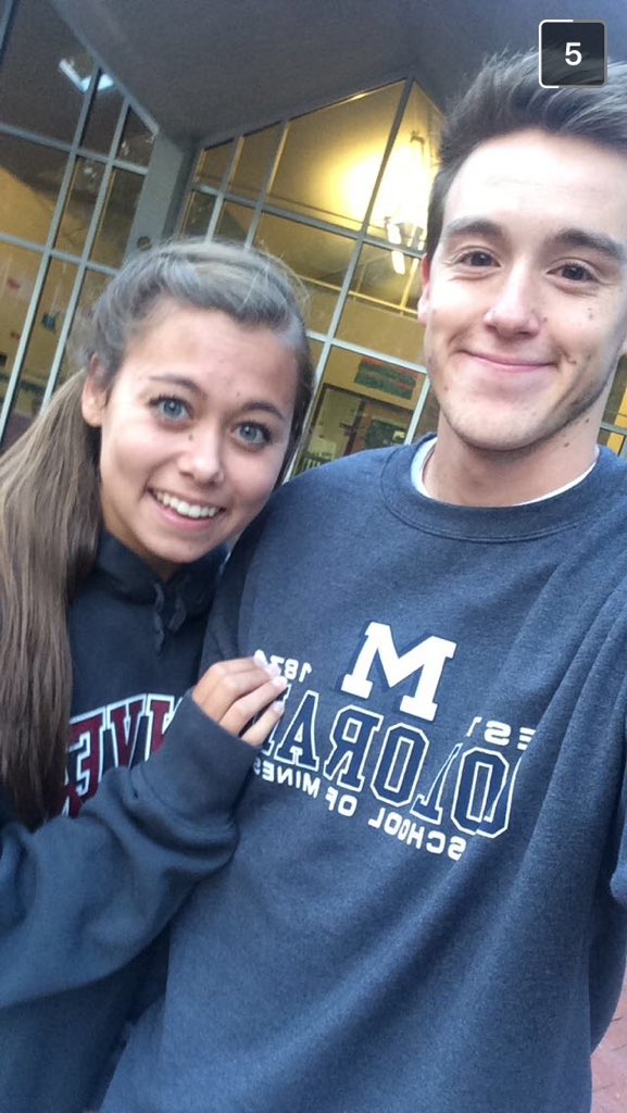 CassiVan96's tweet photo. Just an appreciation tweet. I love you goober❤️
@BryceHef https://t.co/Vqew0aLglK