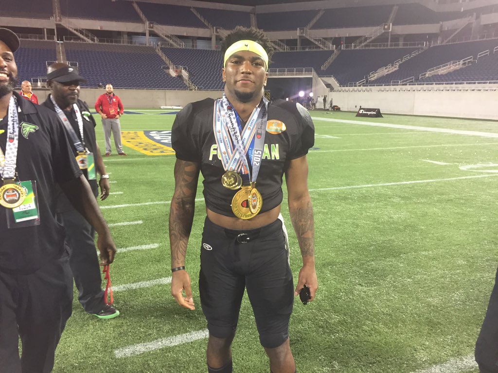 GHamiltonOTF's tweet photo. #ESPN300 &amp; UA @AllAmericaGame WR @D_Snelson2 wearing all 4 state championship gold medals after 8A state title game https://t.co/YElrHOnhc8