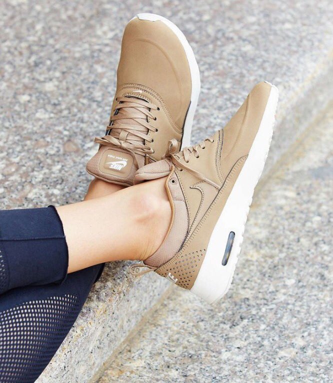 DailyShoeSource's tweet photo. Nike Air Max Thea https://t.co/0fv09jy4DT