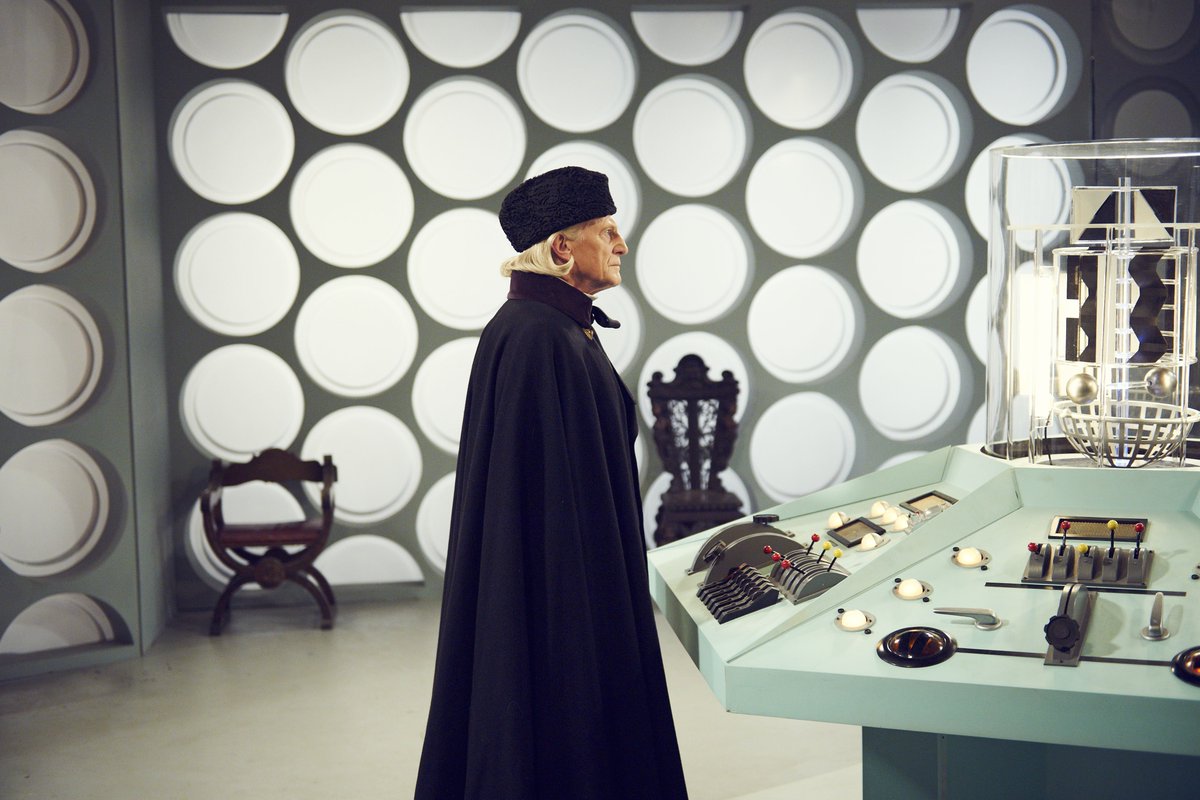 bbcdoctorwho's tweet photo. Which was the best TARDIS console room? Vote now at https://t.co/kdR2HJW8eb https://t.co/jxj1SpFk9V