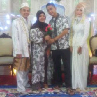 JakPetukangan's tweet photo. Happy weeding salah satu crew kita Aziz &amp; syifa cc @azizdamai https://t.co/RdevzX6aGX