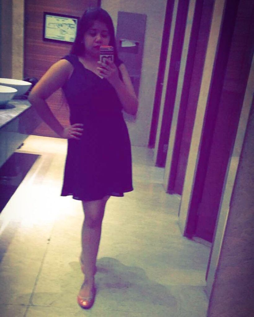 memvers_'s tweet image. Ola! Stitched this dress myself 💁🏻#pune #symbiosis #convocation2015 #preparty #bespoketail… tailor4less.com