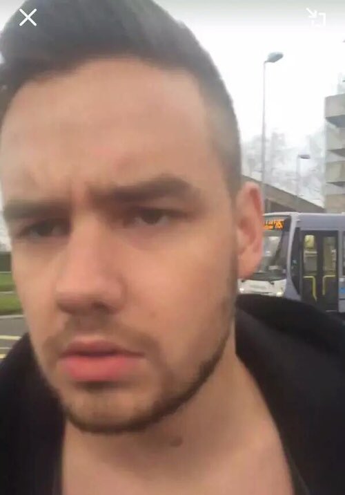 Moonandmalik's tweet photo. before and after you see the " #Thanks1DForInfinityVideo " https://t.co/KU6CTzK1a7