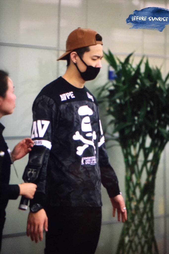 Got7style pe By A Bathing Ape The pe Universe Apunvs Somewhere In The pe Universe ㅋㅋㅋ Jb T Co Jdq9getbct Twitter