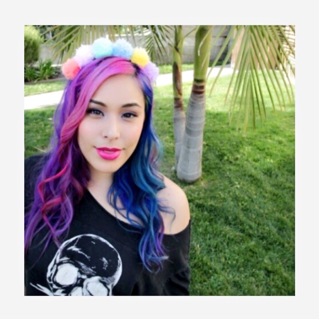 TrashOrNotYT's tweet image. IhasCupquake. 

RT = Keep
Like = Throw in the trash