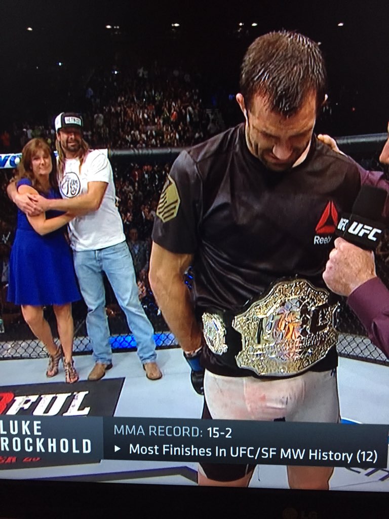 Good to see Luke's cousin Kid Rockhold in the background showing support for his family #UFC194