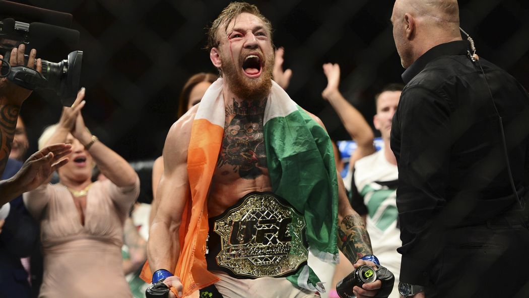 UFC 194 results: Conor McGregor knocks out Jose Aldo in 13 seconds (@davedoylemma) mmafighting.com/2015/12/13/100…