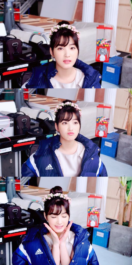 CWFfBY7UEAAh_l8.jpg:orig