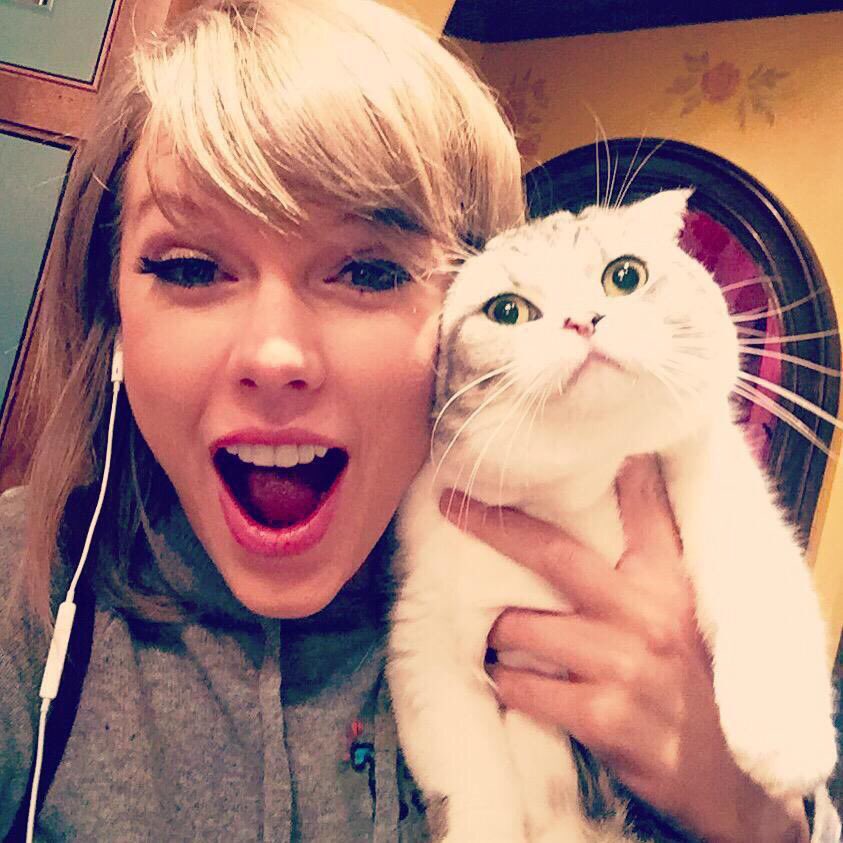 Happy Birthday     Taylor Swift 