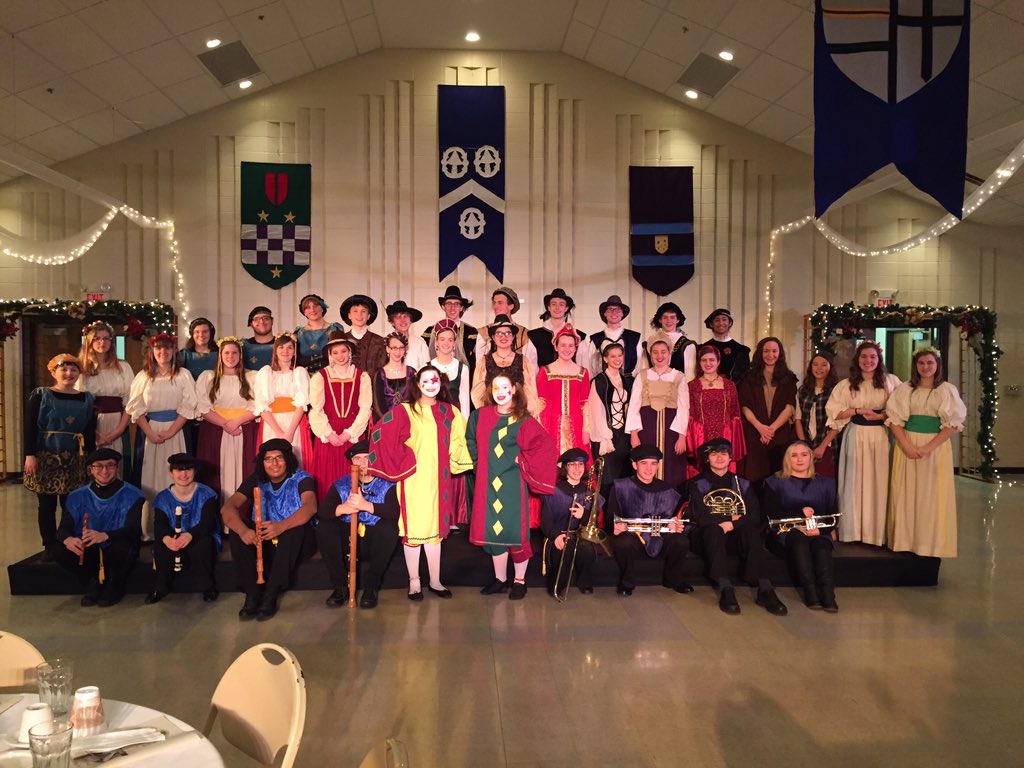 SycamoreChoir's tweet photo. #shsmads2015 #thatsawrap https://t.co/JpuGuayEs4