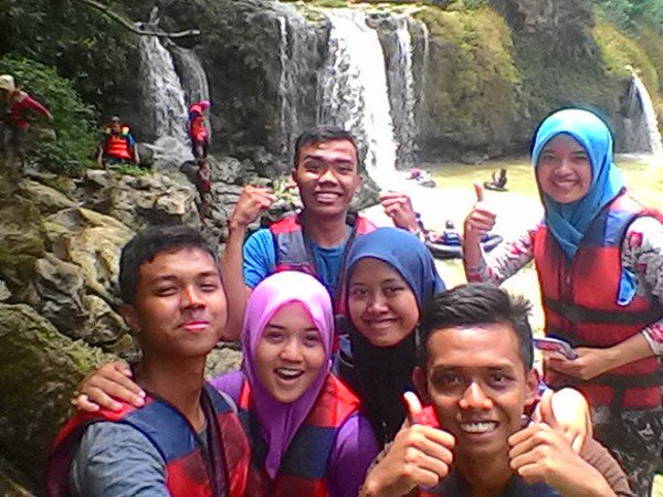 Air terjun pengantin kali oyo #airterjun #water #wonosari pic by <a href="/wintisari/">winti</a>