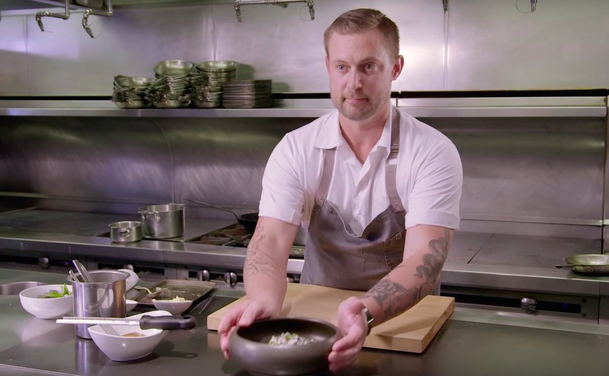 Midnight Snack Video: Calamari Bolognese <a href="/BryanVoltaggio/">BRYAN VOLTAGGIO</a> <a href="/VOLTResto/">VOLTResto</a> <a href="/foodrepublic/">Food Republic</a> chfstps.co/1NNEXKX