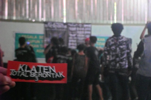 dayofsickness's tweet image. @KLATENMETALHEAD Klaten Total Berontak 3 sangarrrrrrrrrrr !!! Mari merapat yang belom merapat