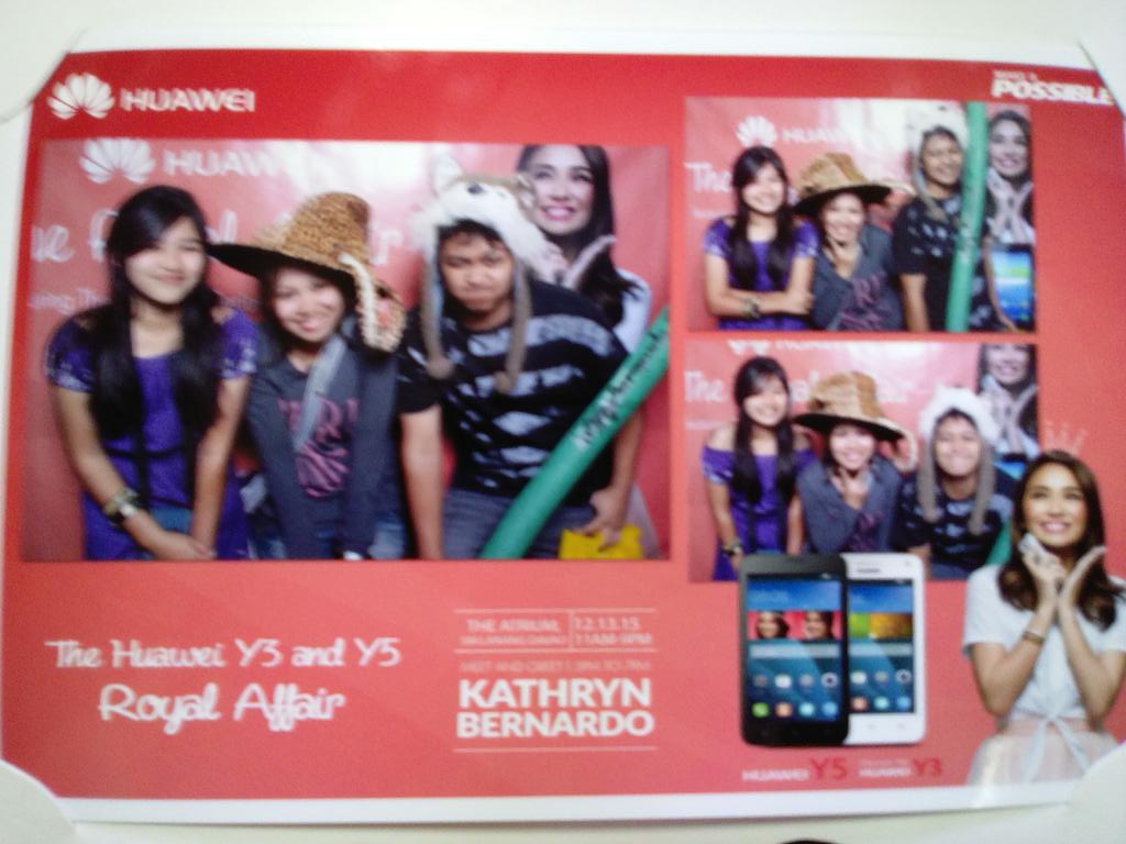 Cyriel2011's tweet photo. @HuaweiDevicePH 
#KBHuaweiRoyalAffair 
#HuaweiTeneQueen
WeLoveyou :)
@bernardokath https://t.co/dnPaOR7i3e