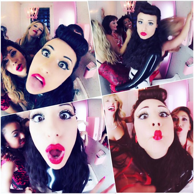 Watch Charlotte Devaney's leaked NSFW photo on TwXstars