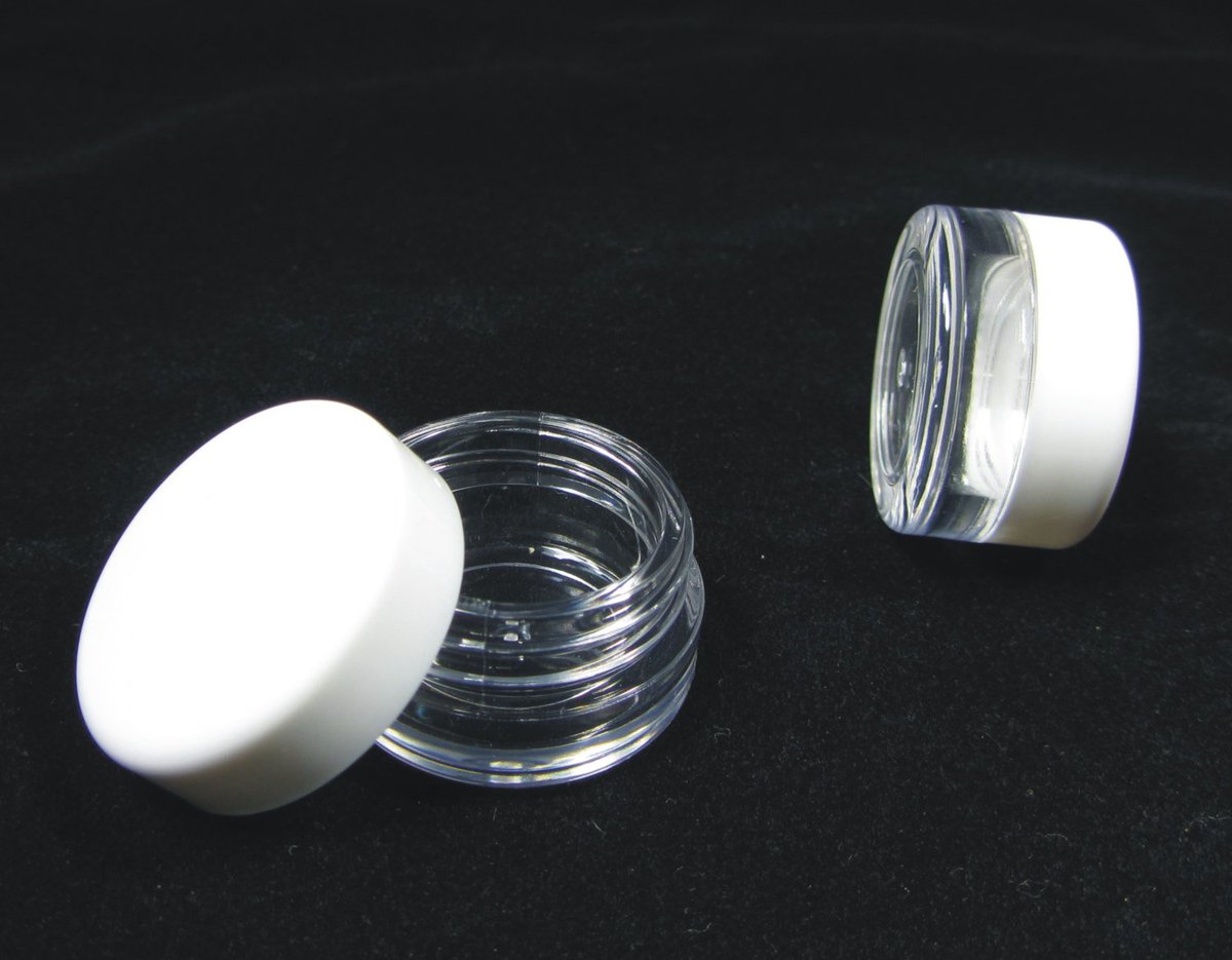 beautymakeup's tweet photo. Plastic Container Jars for Craft & Cosmetic Products - 3… https://t.co/QAbCZnWps0 #Cosmetic Jars #CosmeticContainer https://t.co/SQWZ4wvzT2