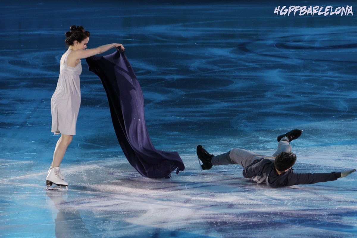 From Italy, Cappellini and Lanotte entertain the crowd with a funny yet beautiful performance. #GPFBarcelona