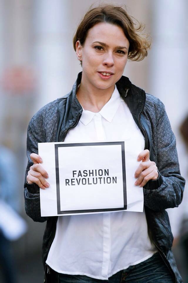 Appuntamento a Parco Sempione a Milano per #fashrun #WhoMadeMyClothes #BeTheChange corri insieme a noi!