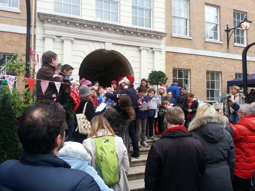 BotanicRev's tweet image. #Christmas @duckpondmarket #Richmond come on down and enjoy the carols