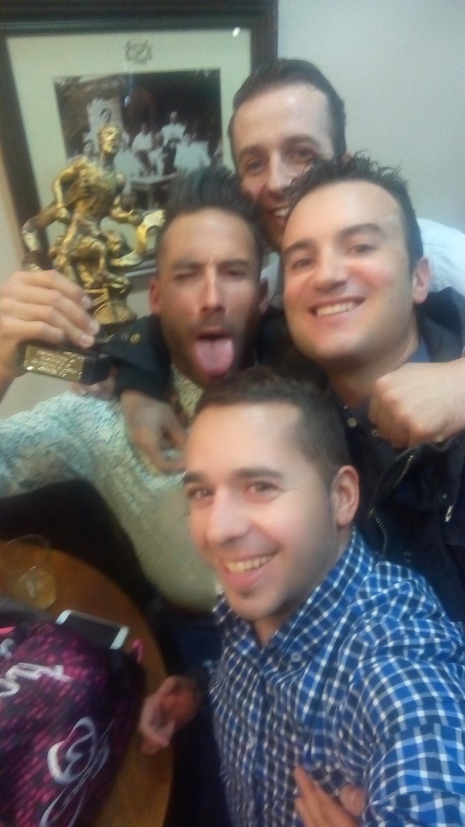 Gran cena del equipo!! #graciastibu #somosequipo #somosunapiña #nosgustaeltriatlon  #ct3sports