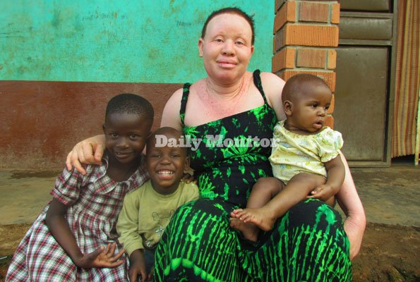 alfredbisoborwa's tweet image. Father of my children plotted to sacrifice me.
The survivor's story: bit.ly/1mi4AJu  #MonitorLife