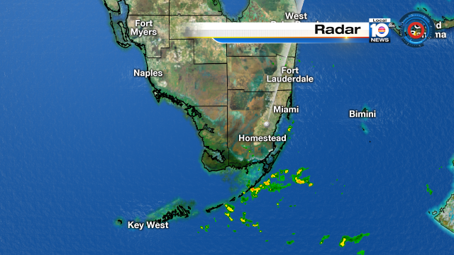 EARLY SHOWERS - Tracking showers that are currently moving over the Keys along a breezy east wind. https://t.co/WT5MHMkAsB