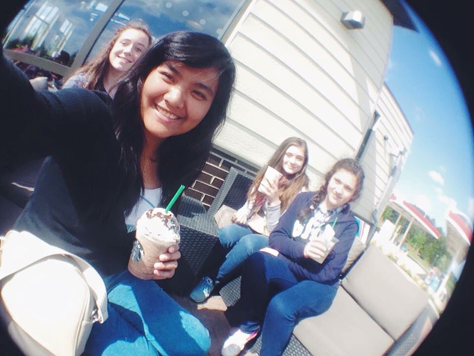 heyitsthali's tweet photo. we miss you so much ky!! 💞 your french fam loves you x @hzkylaaa https://t.co/K5FrcBHF3c