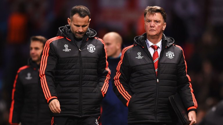 SkySportsPL's tweet photo. PAPER TALK: United 'to give Giggs management assurances', according to reports https://t.co/mVZHHtV5vi https://t.co/k3Hi9rMg1K