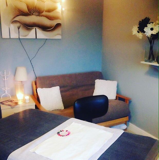 ElementsBeautyT's tweet photo. Finally on Twitter! Now for a day of Reflexology &amp; massage. No nails today! #beautypeterborough #destressonasunday https://t.co/N6hiaURReB