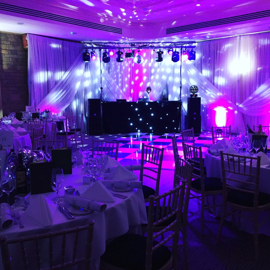 CatBarnes's tweet photo. The Gladstone Suite ready for this years Christmas Party's 🍾 @SouthLodgeHotel @Pete_PWES @BowsHire https://t.co/daicIT8xuy