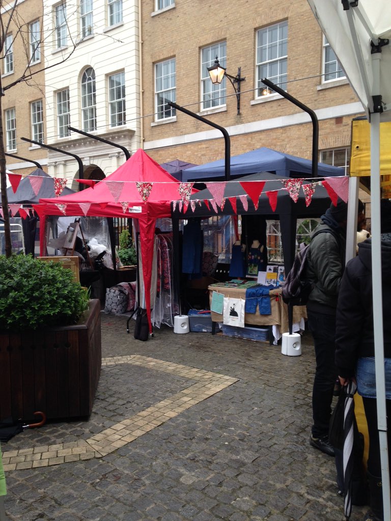 everywheretales's tweet photo. Join us @duckpondmarket in Heron Square, #Richmond today 11am-4pm. Lots of gorgeous stalls #ChristmasFair https://t.co/CnWaBxpZlf