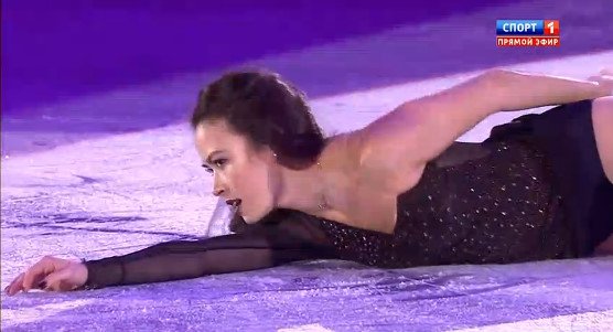 Senior - Final Grand Prix 2015/2016-2   - Страница 8 CWGlyGIUkAAnn7m