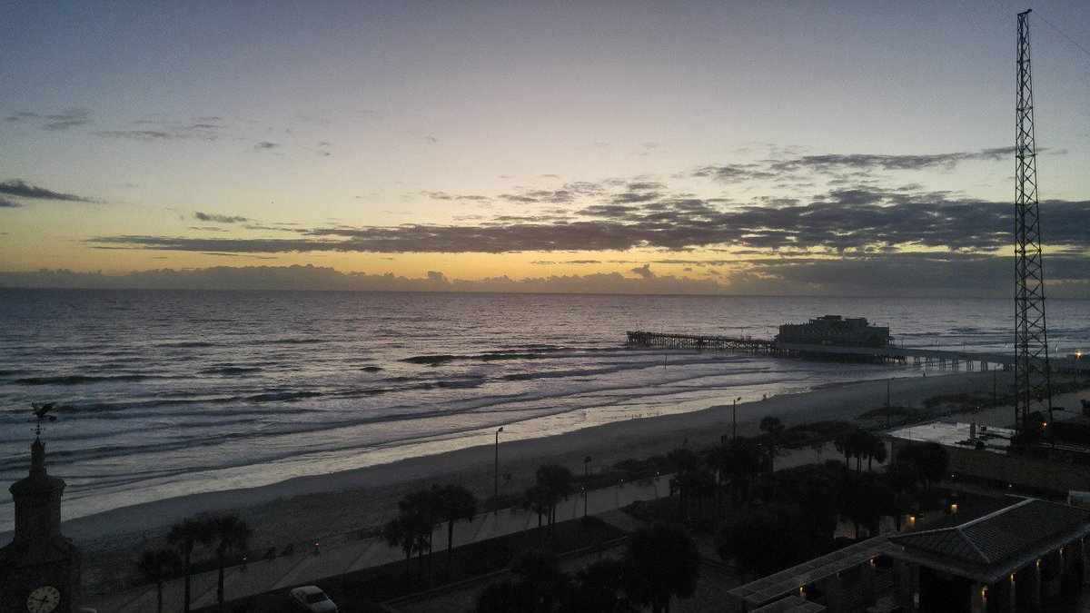 Swrd2015's tweet photo. Another Amazing morning to wake up to here at Swrd2105.. Derby starts at 8am https://t.co/O0cu1k4XzE