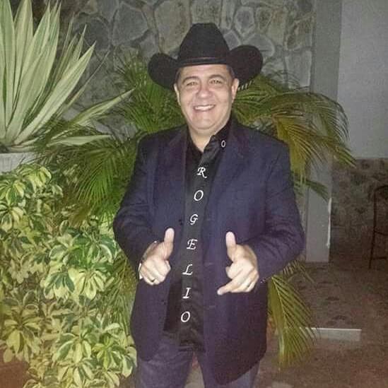 Vlzaysuesencia's tweet photo. NUESTRO HERMANO ROGELIO ORTIZ FUE VITIMA DE DELINCUENCIA  GRACIAS A DIOS ESTA BIEN  ESTAMOS CONTIGO MANO QUE MEJORES https://t.co/PyeRbX6E5H
