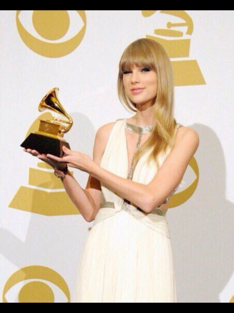 AddeleeAdeele's tweet image. 