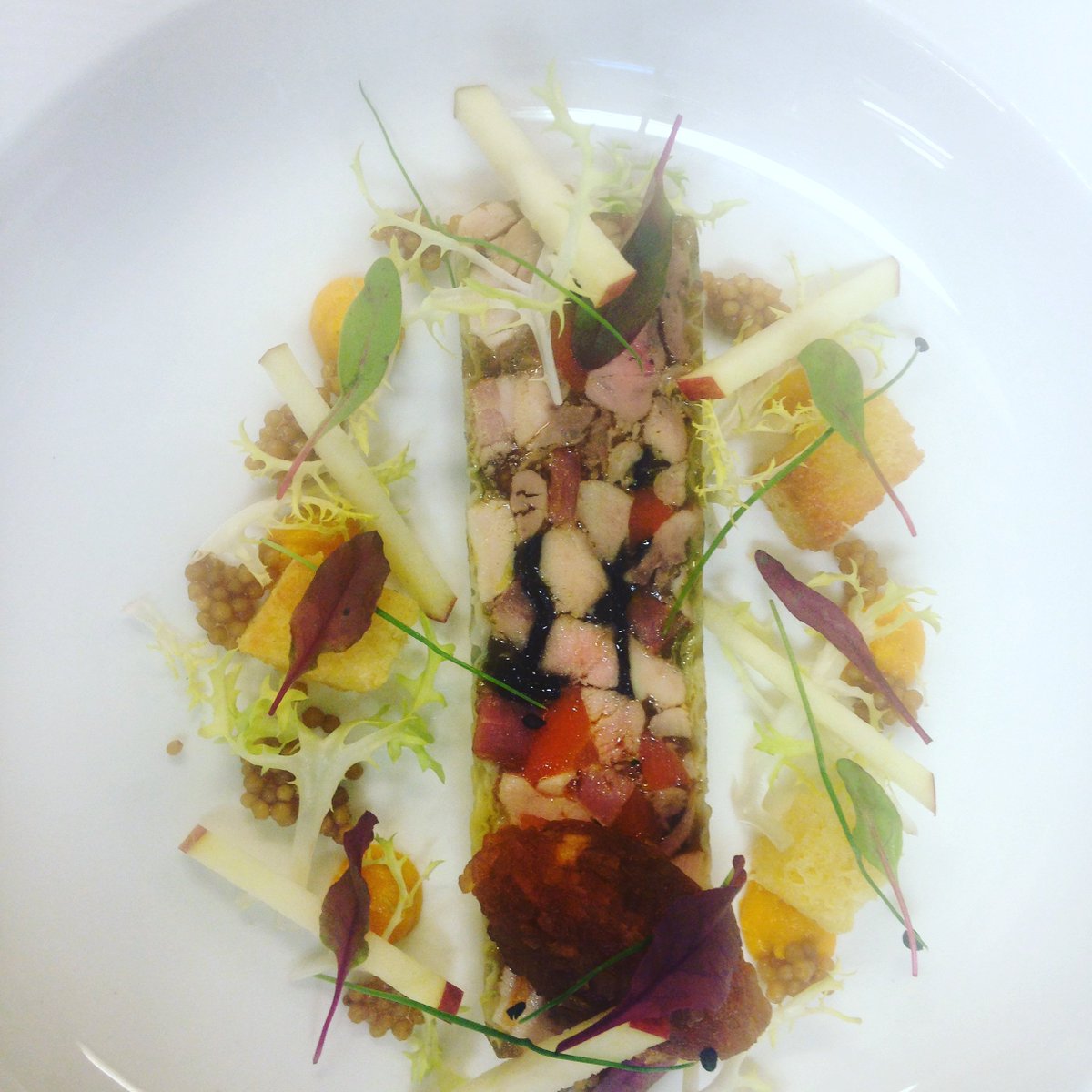 TheDiningRoomEd's tweet photo. Our new Winter Menu is here! https://t.co/JrNQ14K2kq #alacarte #newmenu #wintermenu https://t.co/yAOH3Fy0wz