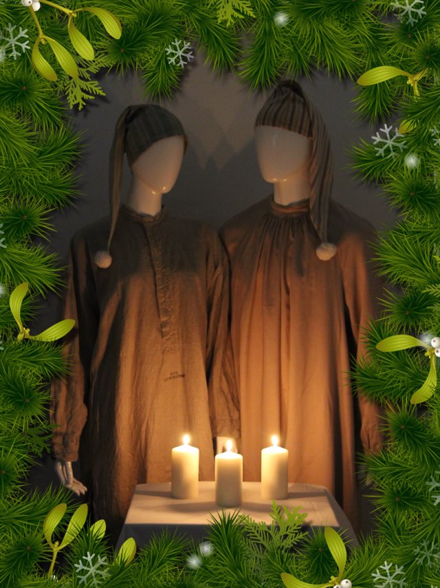 Foxtrotprod's tweet photo. 12 sleeps till Christmas!! 

#costume #costumedesign #props https://t.co/V6DgrlBtPL