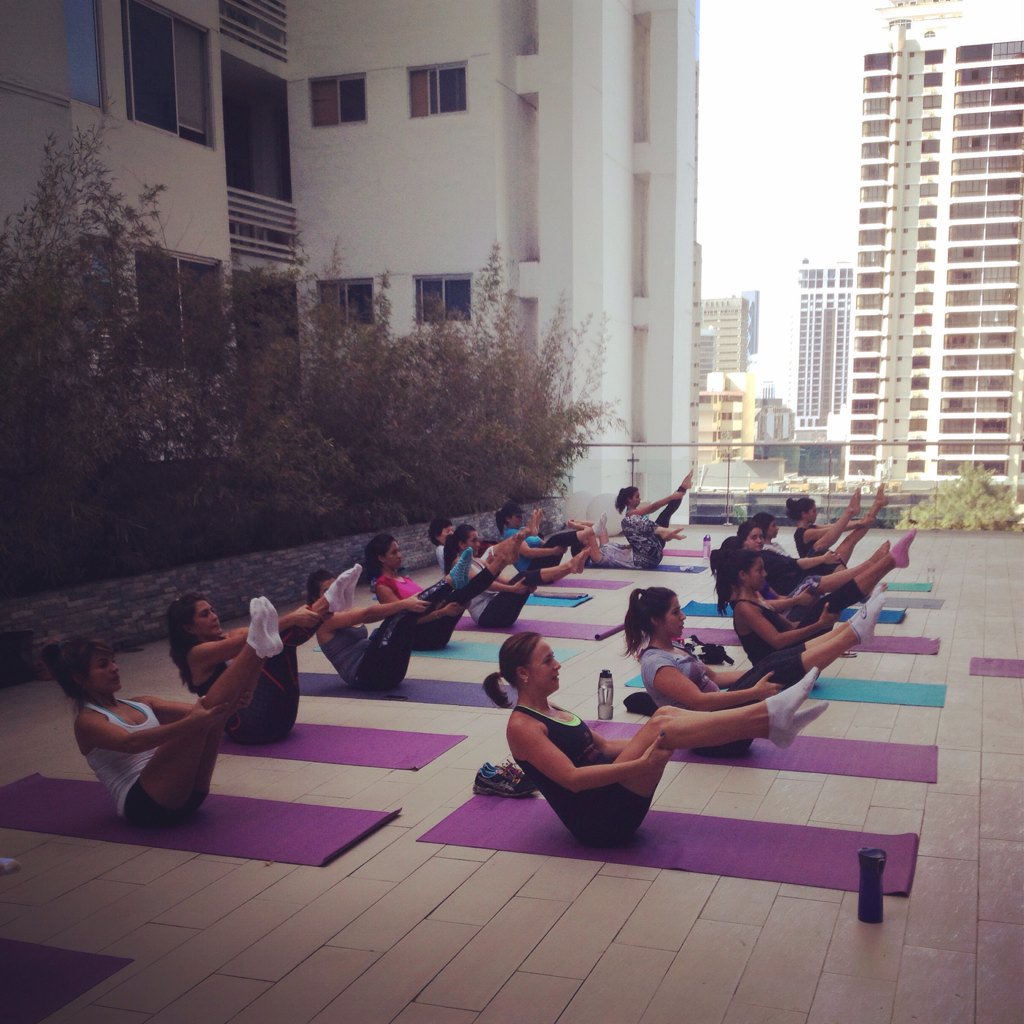 VerdealMaximo's tweet photo. Gracias a los asistentes de nuestra clase de hoy #pilatesVAM gracias a @sortishotel por el espacio la pasamos genial https://t.co/rcNFJZPZYZ