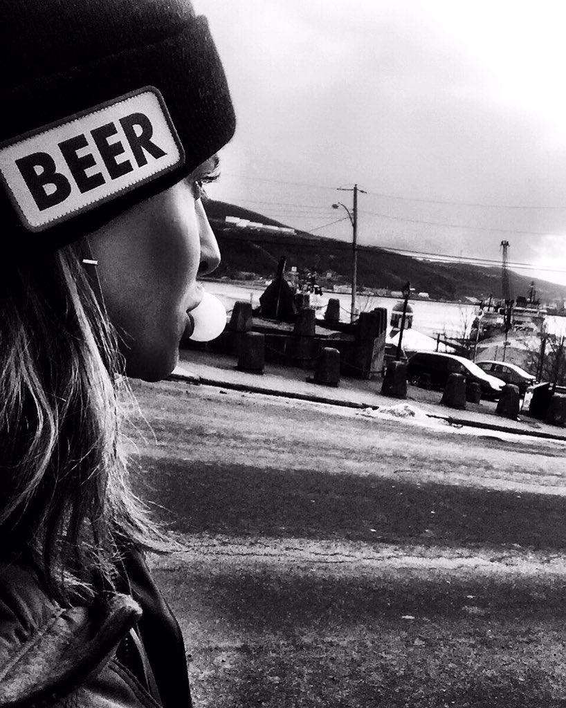 JillWagner's tweet photo. #bubblesandbeer #newfoundland #stjohn #braven https://t.co/akTsI6MJMI