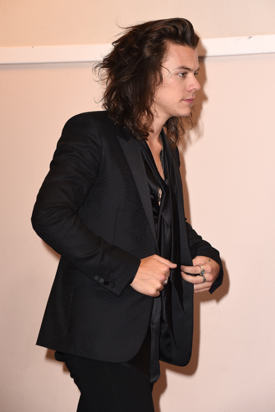 xthankyouharryx tweet picture
