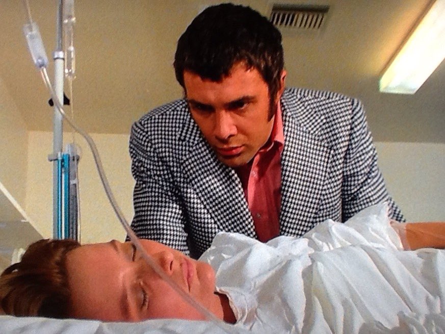 CI5BDC's tweet photo. #GloriaWalker &amp; #GordonJackson #LewisCollins and #DiTrevis at the Hospital. https://t.co/1lbIQ5sX4N