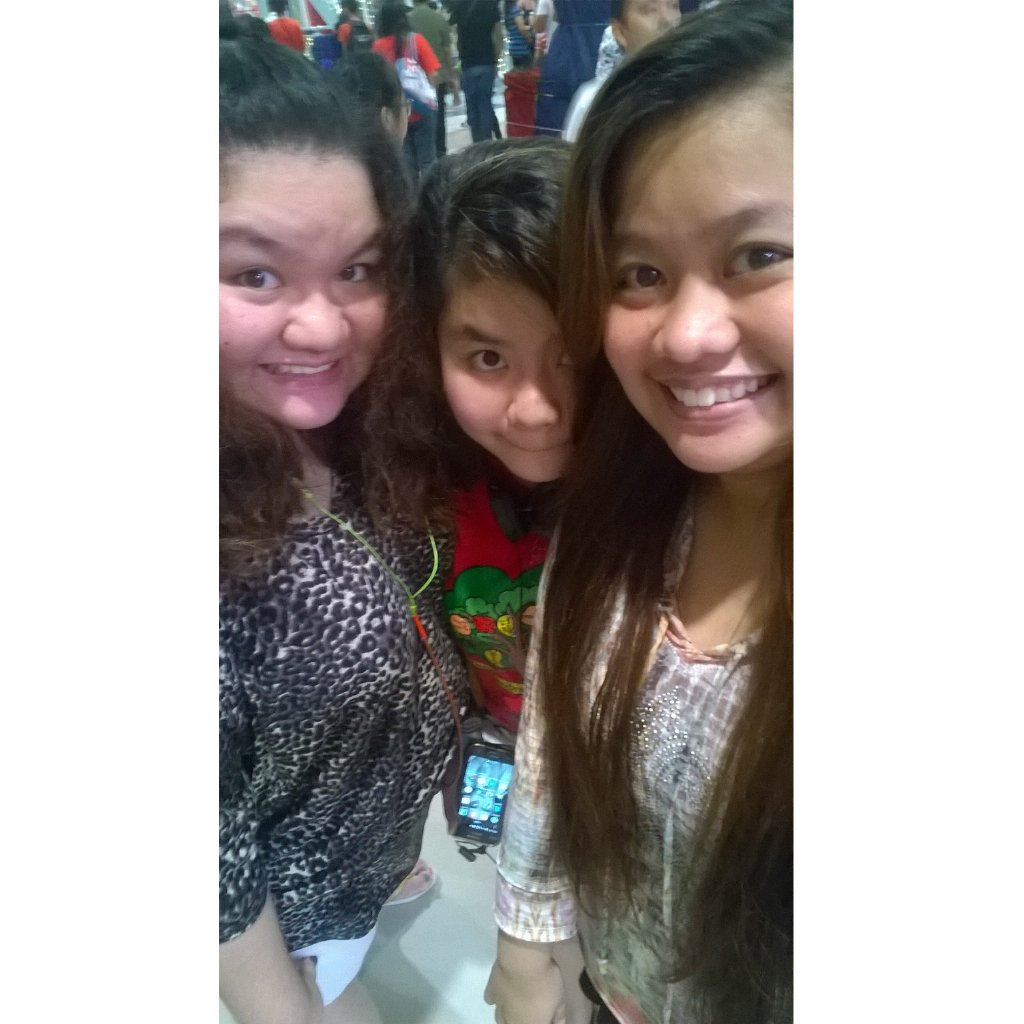pumpkinlovesme's tweet photo. Hahaha. #SundaySelca https://t.co/VNXcuMEYCY