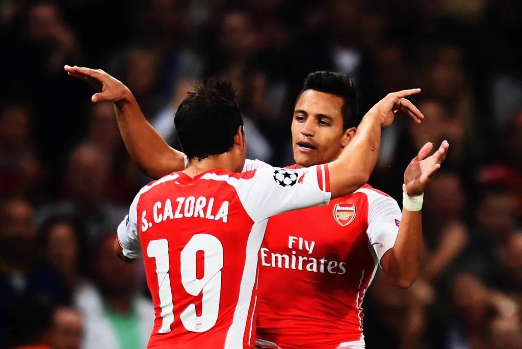 Happy 31st Birthday to Santi Cazorla! Get well soon lad! 