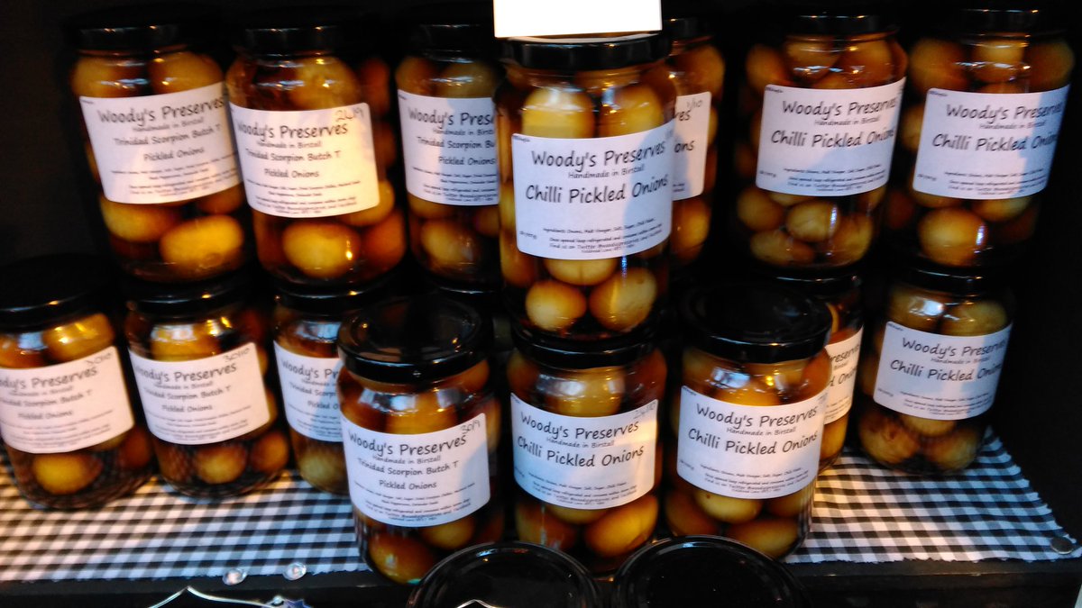 WoodysPreserves's tweet photo. Last chance before #Xmas to get your pickled onions @UpmarketSunday in #Huddersfield https://t.co/6Zi6WMbuQs