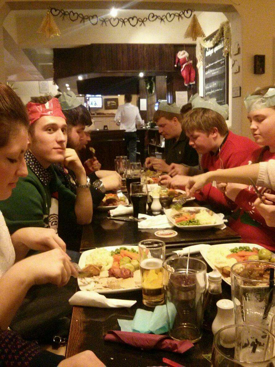 PhantomNetRoth's tweet photo. Our #NetworkXmas meal. Seasons greetings from all at Phantom Network! https://t.co/hPNcUUjc4N
