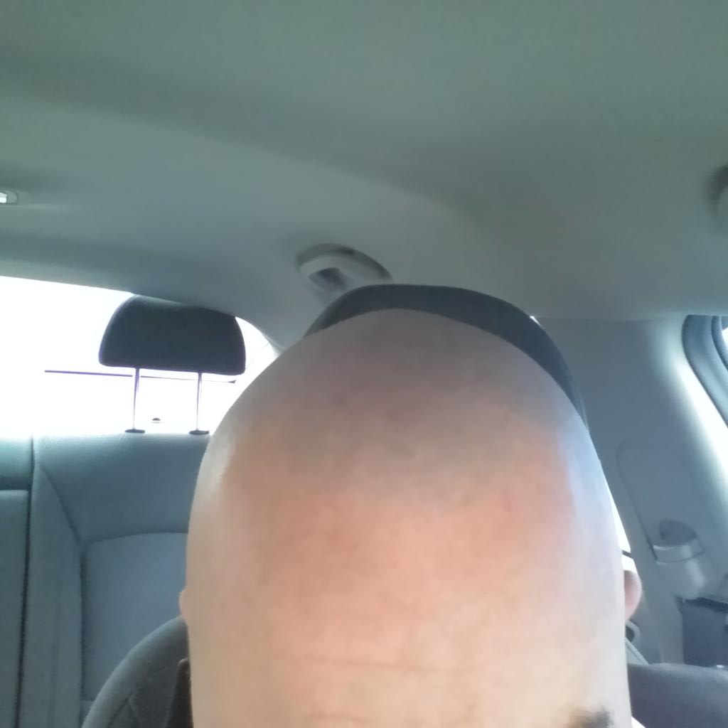 DanMac2014's tweet photo. #BaldHeads are the way to go. #ItsWhyImDaBoss https://t.co/RMOkMWYau3