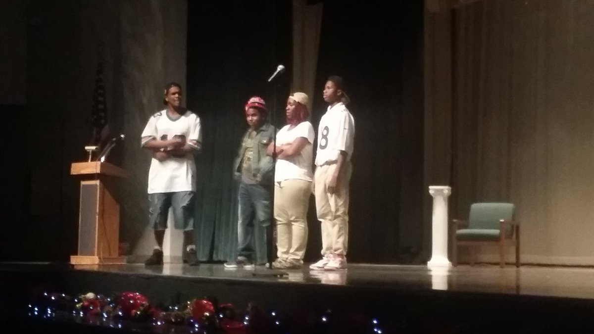 RocketsCentral's tweet photo. Enjoyed the 2015 Rockets' Holiday Showcase 2015. #LoveLearningHere
#RocketTalent https://t.co/Zkot9kvpIK