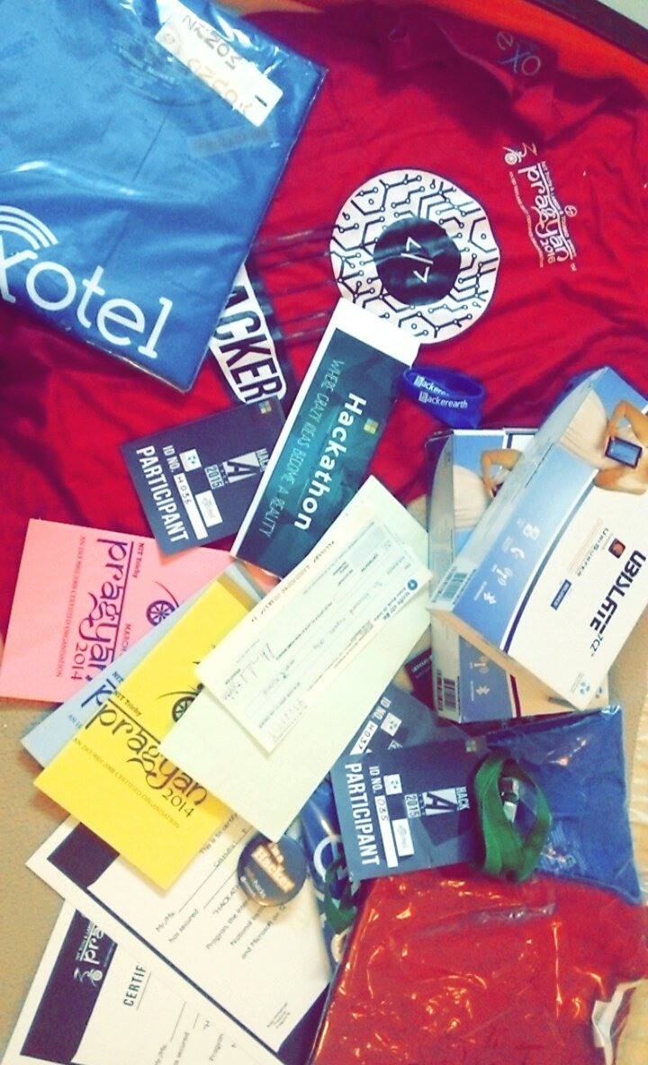 jigyasa_grover's tweet photo. Win at @Microsoft @nitt_pragyan powered by @Datawind &amp; @Exotel at Bangalore :)
#toomanygoodies  #30hourscoding https://t.co/myiJ3M8BWM