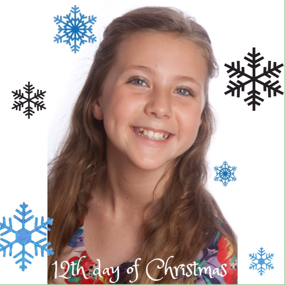 CarolGodbys's tweet photo. On the 12th day of Christmas Santa gave to me, a lovely little lady as pretty as can be 🎅🏼🎄 https://t.co/h6UQ3cmEgo