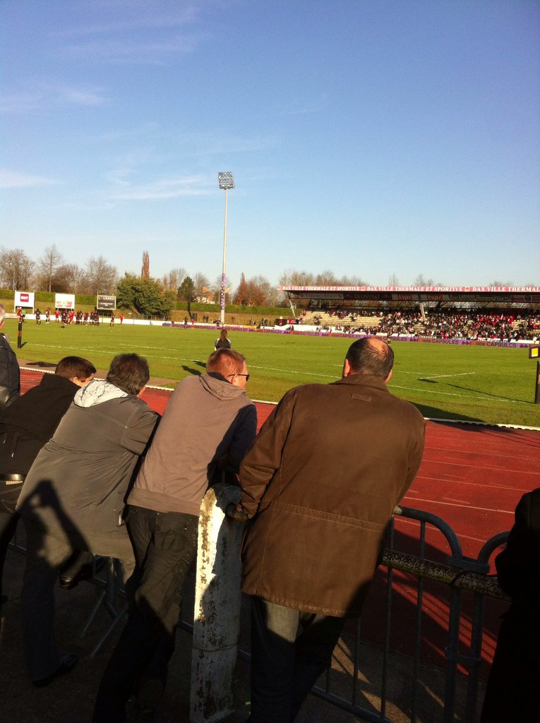 joddie81's tweet photo. #UsDax #LouRugby #MatchDifficile #OnYCroit #AllezLesDacquois https://t.co/F1gsNmAsHt
